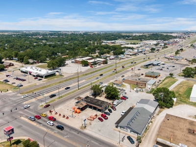 Southern Oklahoma High Traffic Count Commercial Corner - image 12
