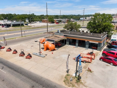 Southern Oklahoma High Traffic Count Commercial Corner - image 18