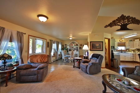 Hobby Farm with Orchard, Workshop, Home For Sale in Colorado - image 9