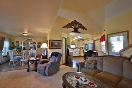 Hobby Farm with Orchard, Workshop, Home For Sale in Colorado - image 5