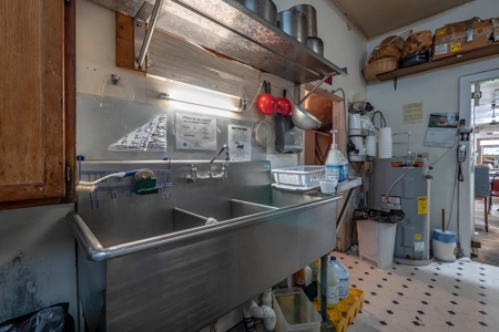 Country Store and Diner For Sale in Middle Tennessee - image 36