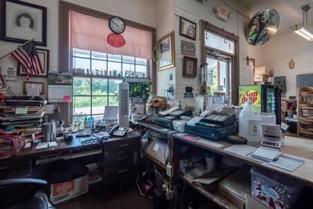 Country Store and Diner For Sale in Middle Tennessee - image 32