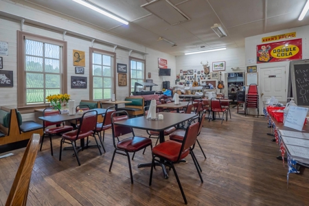 Country Store and Diner For Sale in Middle Tennessee - image 18