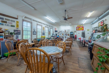 Country Store and Diner For Sale in Middle Tennessee - image 17