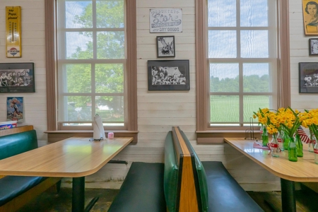 Country Store and Diner For Sale in Middle Tennessee - image 20
