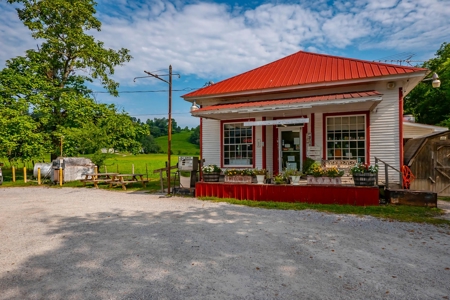 Country Store and Diner For Sale in Middle Tennessee - image 3