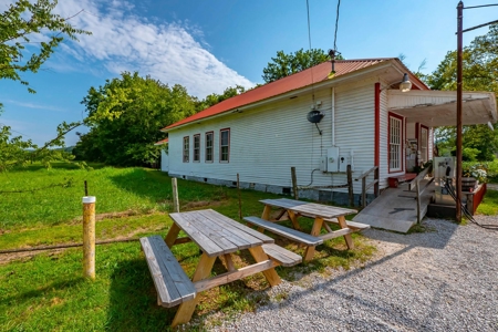 Country Store and Diner For Sale in Middle Tennessee - image 31