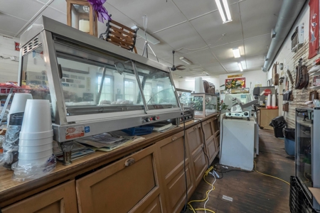 Country Store and Diner For Sale in Middle Tennessee - image 33