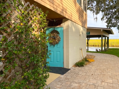 Waterfront Home - image 3