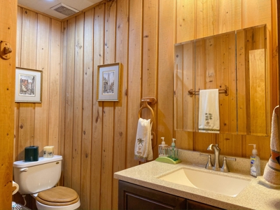 Waterfront Home - image 32