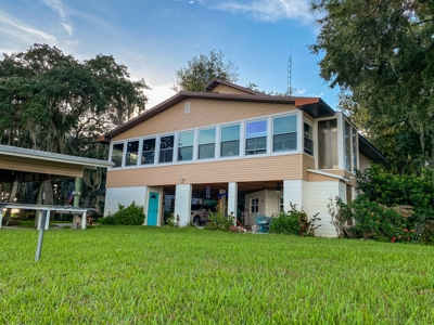 Waterfront Home - image 2