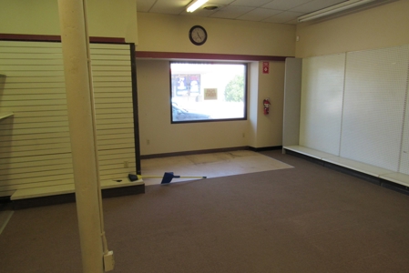 Commercial Building For Sale in Downtown Moose Lake MN - image 18