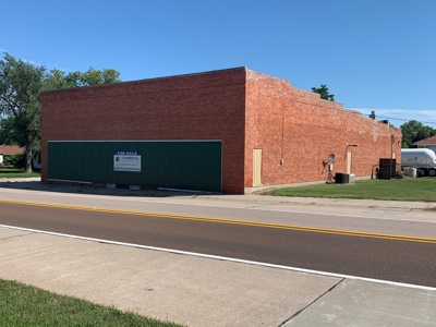 Nebraska Commercial Building For Sale United Country - image 2