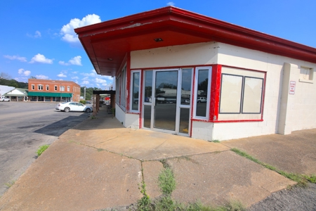 Commercial Property for Sale in Oregon County, MO - image 11