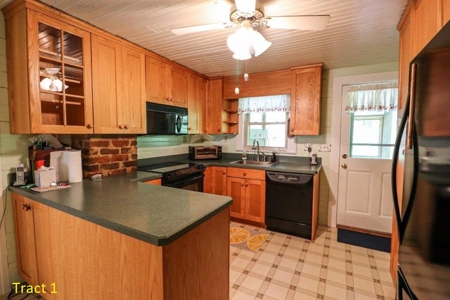 Farmhouse for Sale with River Frontage in Floyd VA - image 11