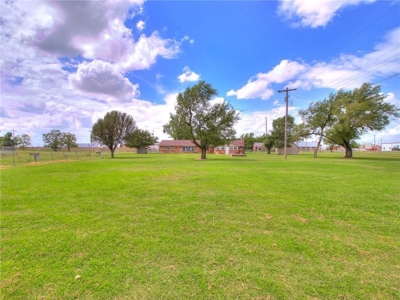 1924 E Historic Highway 66, El Reno OK - image 17