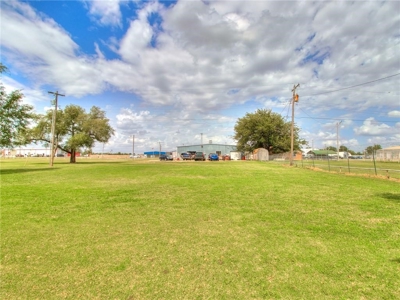 1924 E Historic Highway 66, El Reno OK - image 6
