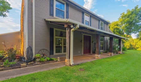 Country Home For Sale In Hallsville! - image 14