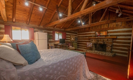 Country Home For Sale In Hallsville! - image 21