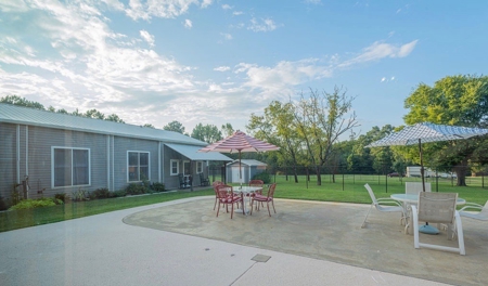 Country Home For Sale In Hallsville! - image 31
