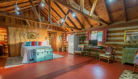 Country Home For Sale In Hallsville! - image 19