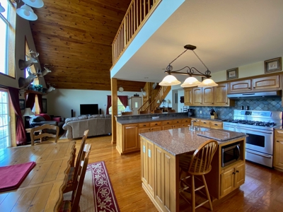 Hunting & Cattle Ranch For Sale In Eureka Springs Arkansas - image 9