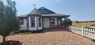 Victorian Style Country Home, Completely Updated.