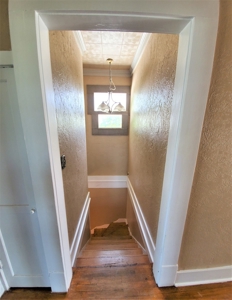 Large Home In Alpine - image 38