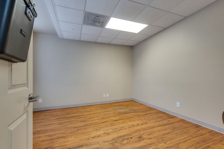 Commercial Property for Sale in Hohenwald, Tennessee - image 13