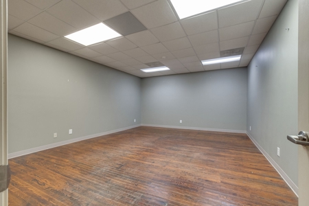 Commercial Property for Sale in Hohenwald, Tennessee - image 19
