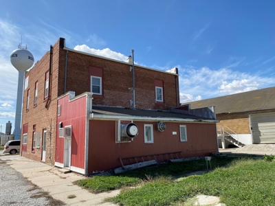 Commercial Building, Restaurant/Bar, Office, retail, Aptmnts - image 45