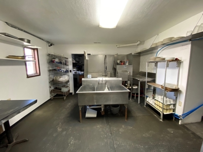 Commercial Building, Restaurant/Bar, Office, retail, Aptmnts - image 5