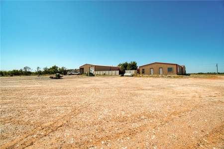 12020 OK-30 HWY, Erick OK - image 4