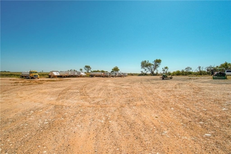 12020 OK-30 HWY, Erick OK - image 3