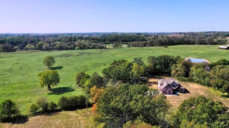 Stunning Country Home in West Plains, MO - image 48