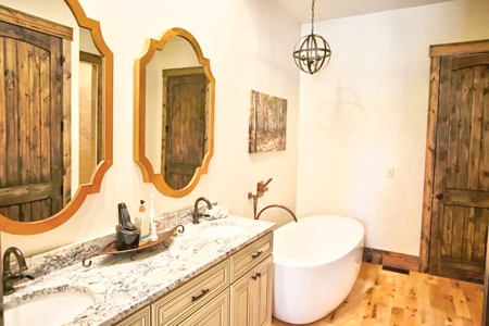 Stunning Country Home in West Plains, MO - image 24