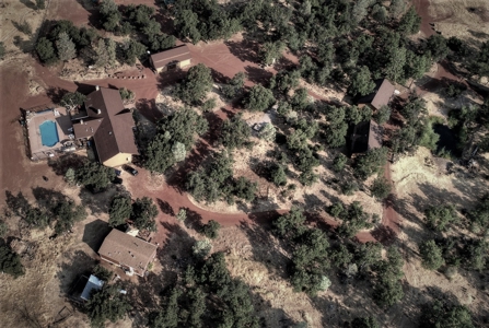Burney Mountain Guest Ranch Lodging Family Compound for Sale - image 5