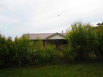 125 Acre Farm With Live Water-Ponds-Shop- Doniphan Missouri - image 6
