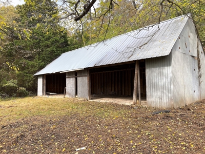 Large Bank Owned Arkansas Home With Acreage - image 12