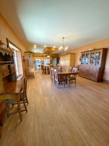 Beautiful Home in the Country with Lake and Wildlife - image 10