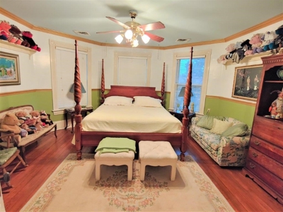 Potential Bed and Breakfast for Sale in Christiansburg VA! - image 24