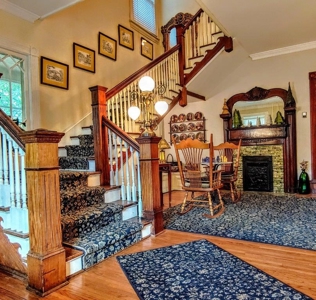 Potential Bed and Breakfast for Sale in Christiansburg VA! - image 9