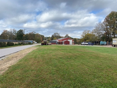 Commercial Property For Sale In Lawrenceburg Tennessee - image 10