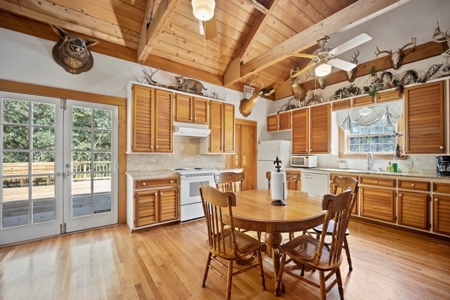 Turnkey Hunting Land, Camp, Guest Cabin, Lakes, South LA - image 9