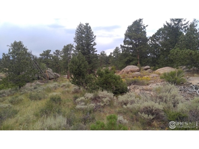 Private Corner Lot in Fox Acres Golf Community - image 2