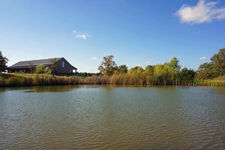 Exceptional Sustainable Family Farm, Central Oklahoma - image 31
