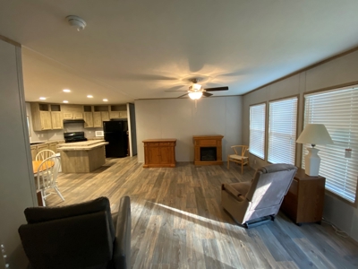 Home at Lake O' The Pines, Marion County, Avinger, Texas - image 17