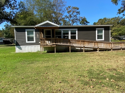 Home at Lake O' The Pines, Marion County, Avinger, Texas - image 12