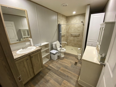 Home at Lake O' The Pines, Marion County, Avinger, Texas - image 22