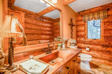 Montana Luxury Log Homes For Sale - image 7